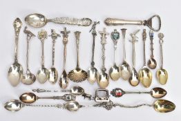 A BOX OF ASSORTED CONTINENTAL SILVER TEASPOONS, to include various commemorative teaspoons for