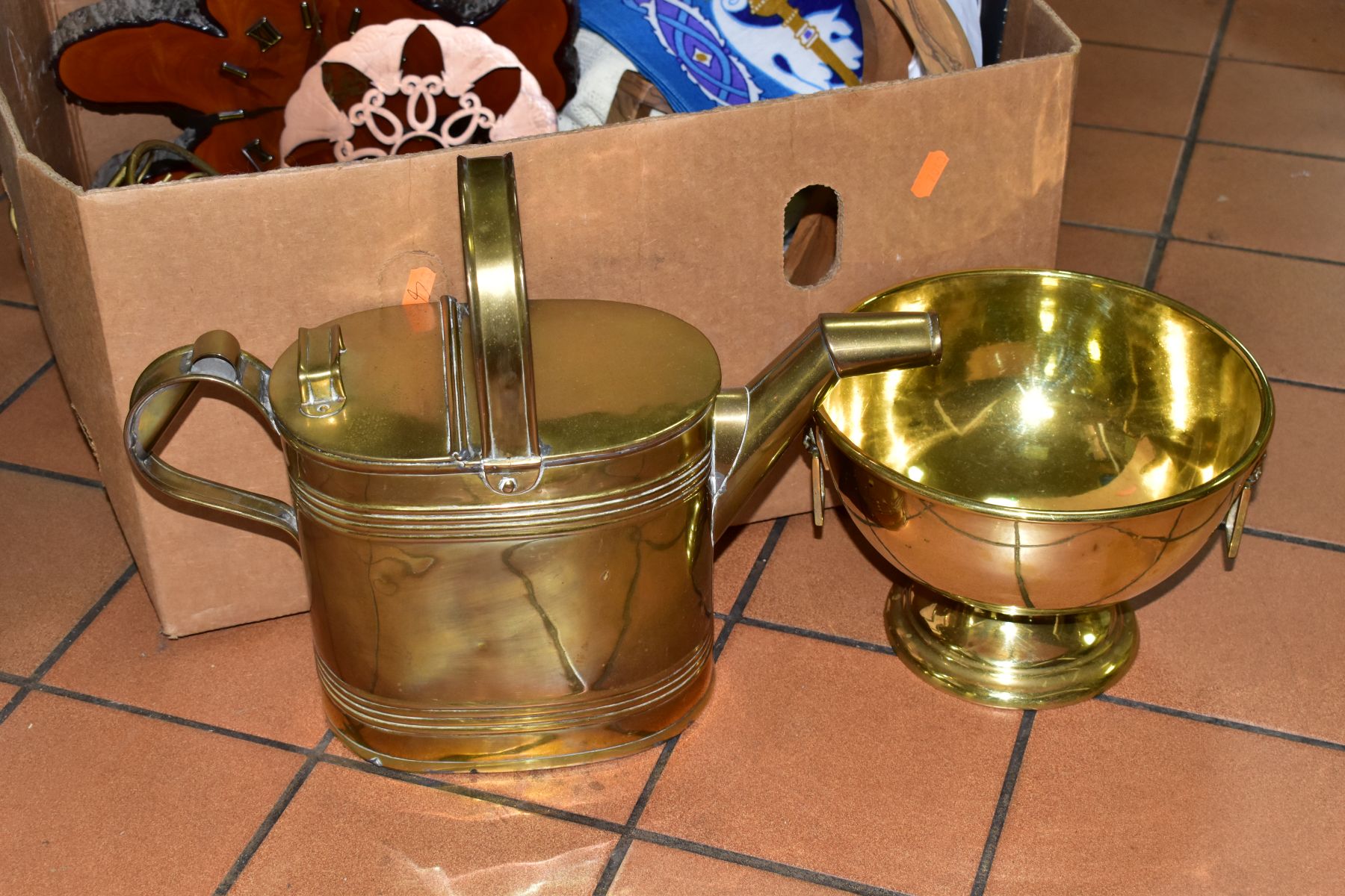 TWO BOXES AND LOOSE BRASS WARES AND SUNDRIES ETC, brass items include a oil lamp converted to - Image 8 of 8