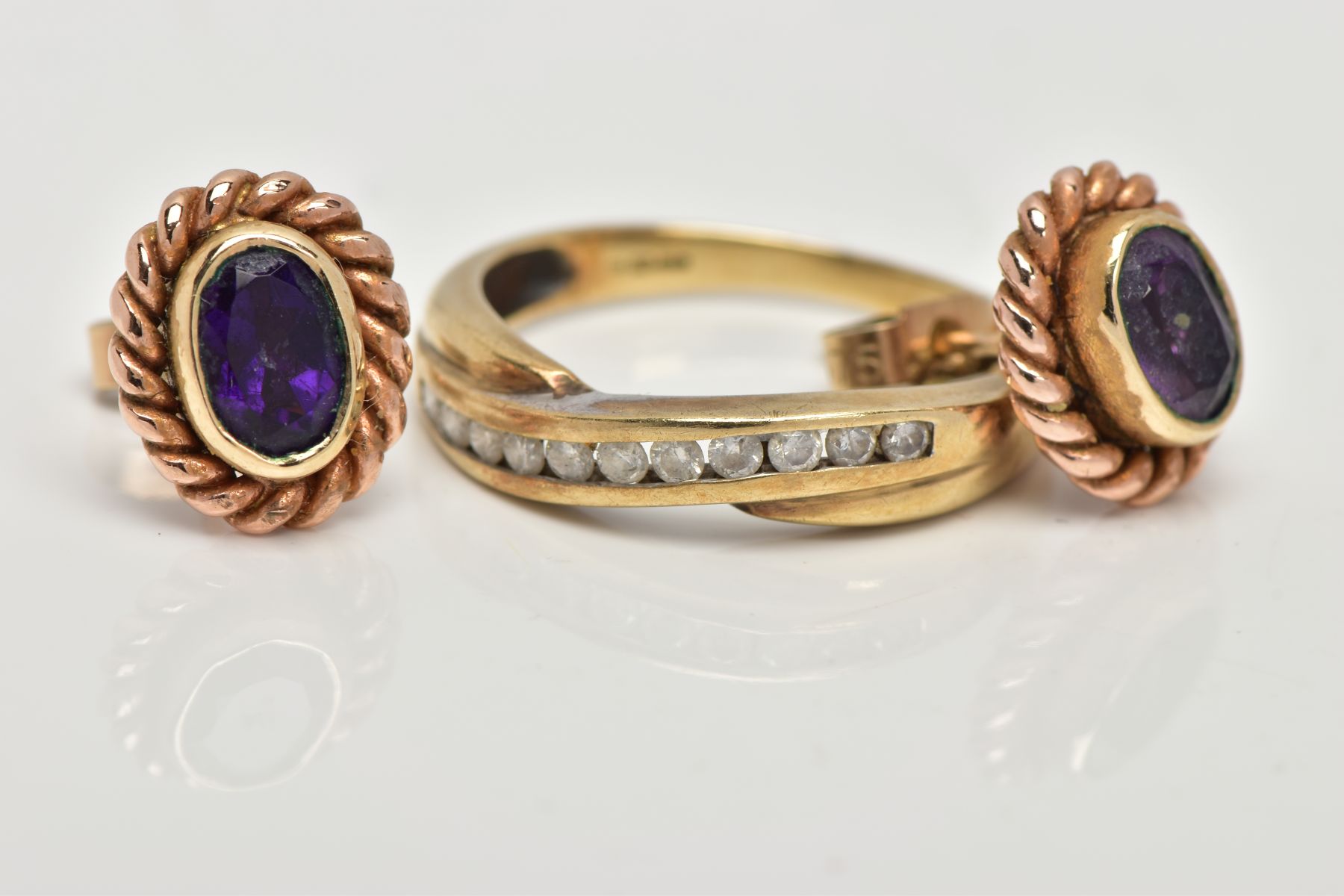 A 9CT GOLD DIAMOND HALF ETERNITY RING AND A PAIR OF 9CT GOLD AMETHYST EARRINGS, the ring of a - Image 3 of 3