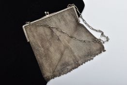 A 1920'S SILVER CHAIN MAIL PURSE, mesh purse with a detailed scallop base, floral decorated rim with