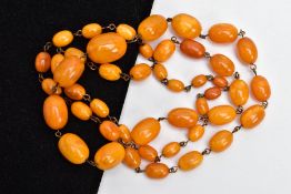 A NATURAL AMBER GRADUATED BEAD NECKLACE, graduated beads, largest measuring approximately 23.0mm x