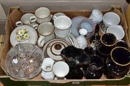 A BOX OF CERAMICS AND GLASS, to include two Royal Doulton Caprice cups and saucers, two Coalport
