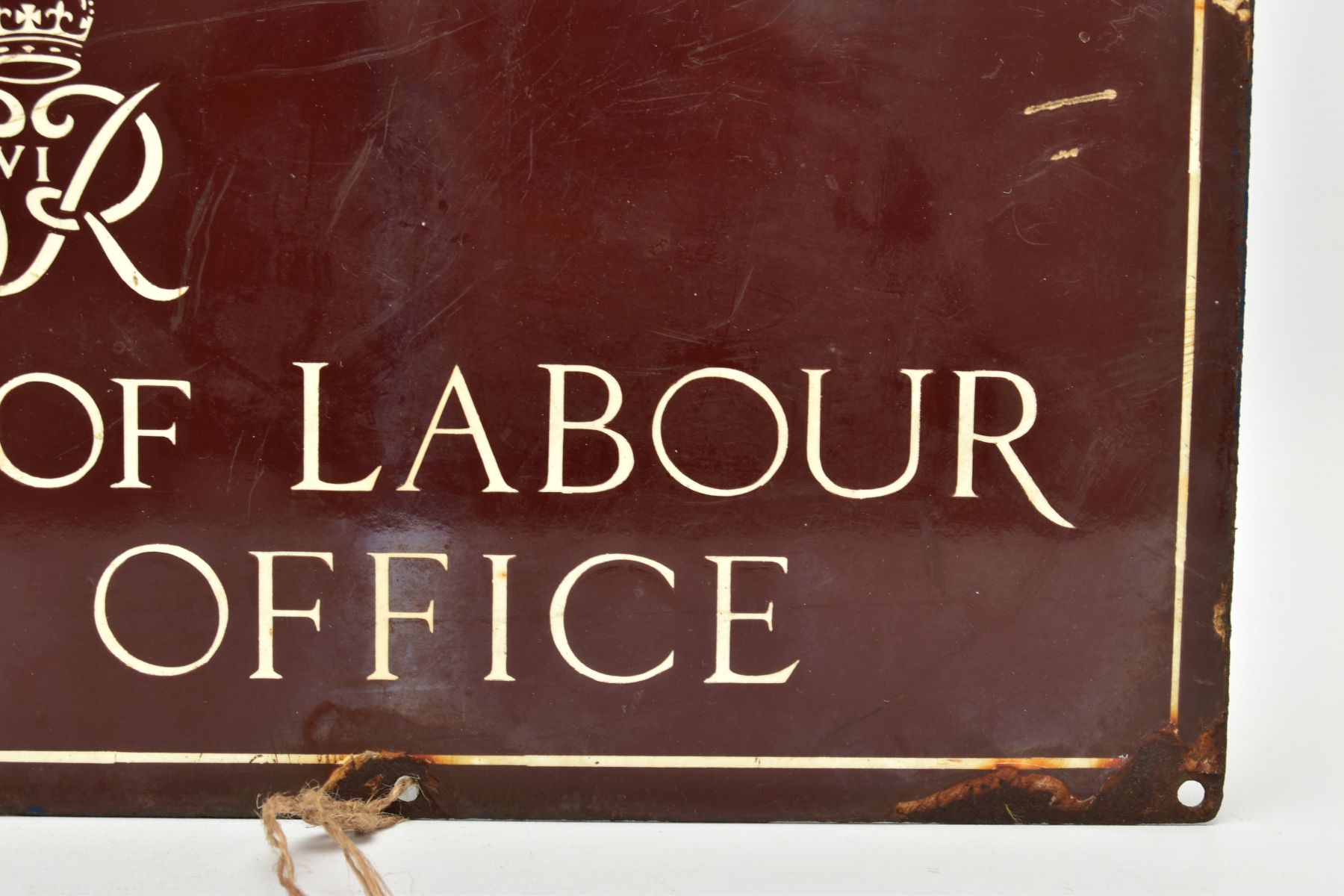 A GEORGE VI ENAMEL SIGN, reading Ministry of Labour, local office, 46cm x 18cm (condition:-some - Image 3 of 4