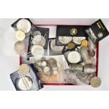 A SMALL CARDBOARD TRAY OF MAINLY UK COINAGE, to include a 1964 Kennedy half silver dollar, another