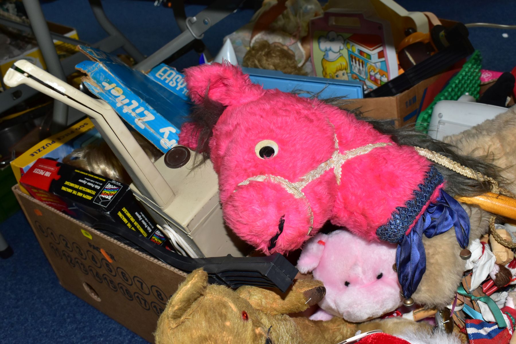 FIVE BOXES AND LOOSE OF SOFT TOYS, CHILDREN'S PLASTIC TOYS, HOBBY HORSES, ETC, including three - Image 12 of 12