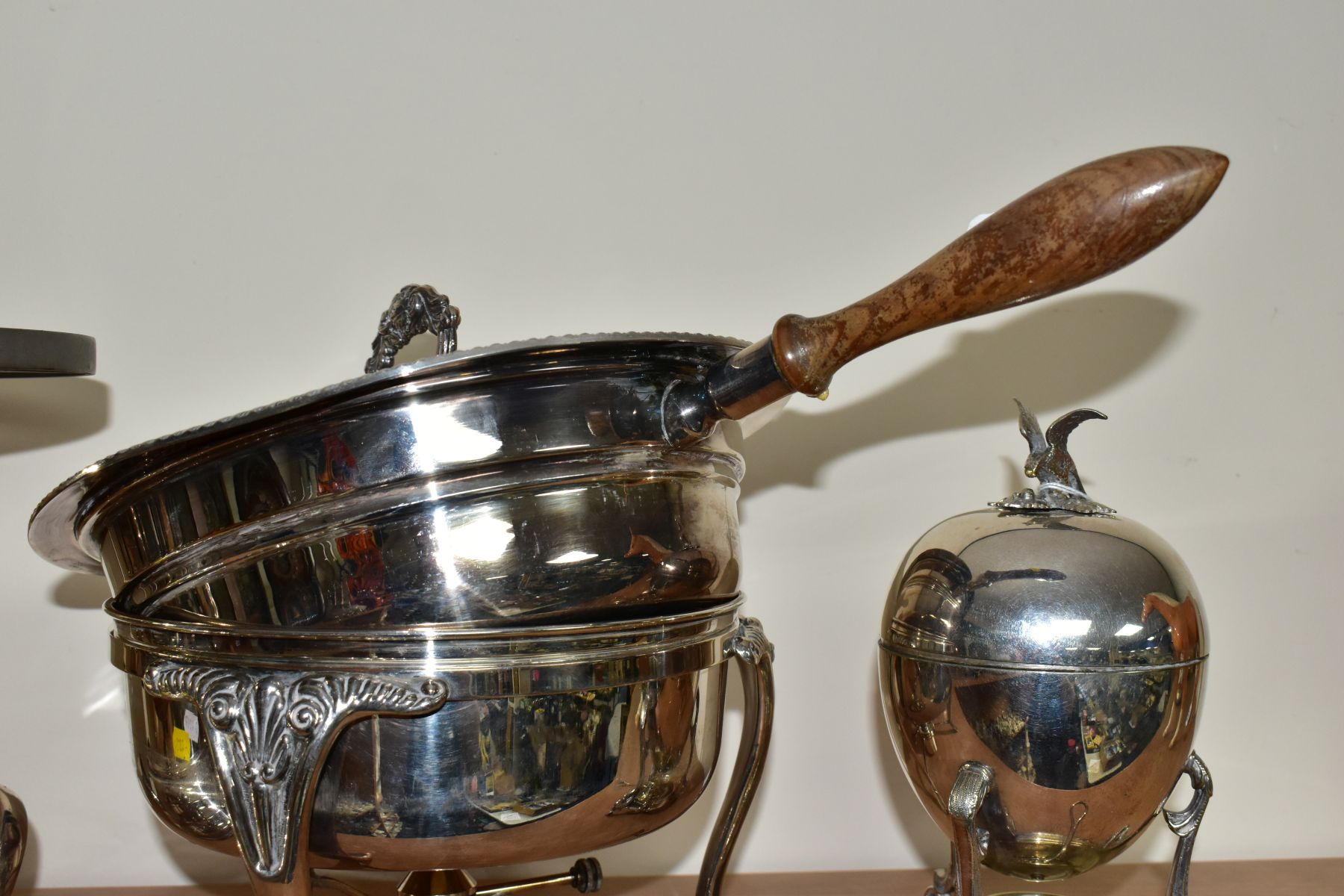 A MAPPIN AND WEBB PLATED EGG CODDLER, WITH A PLATED PAN ON BURNER STAND AND A PLATED SPIRIT - Image 7 of 9