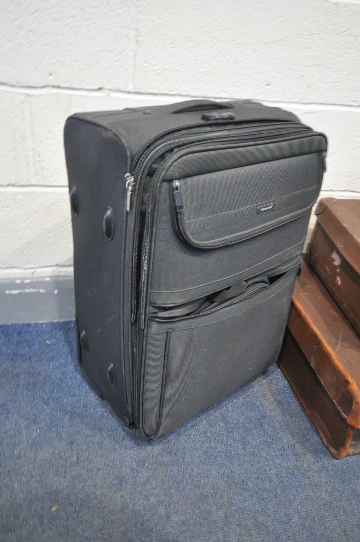SEVEN VARIOUS SUITCASES, include three brown vintage suitcases, and a Mak's suitcase - Image 3 of 3