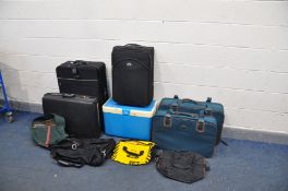 A QUANTITY OF LUGGAGE to include five various different sized suit cases along with five holdalls