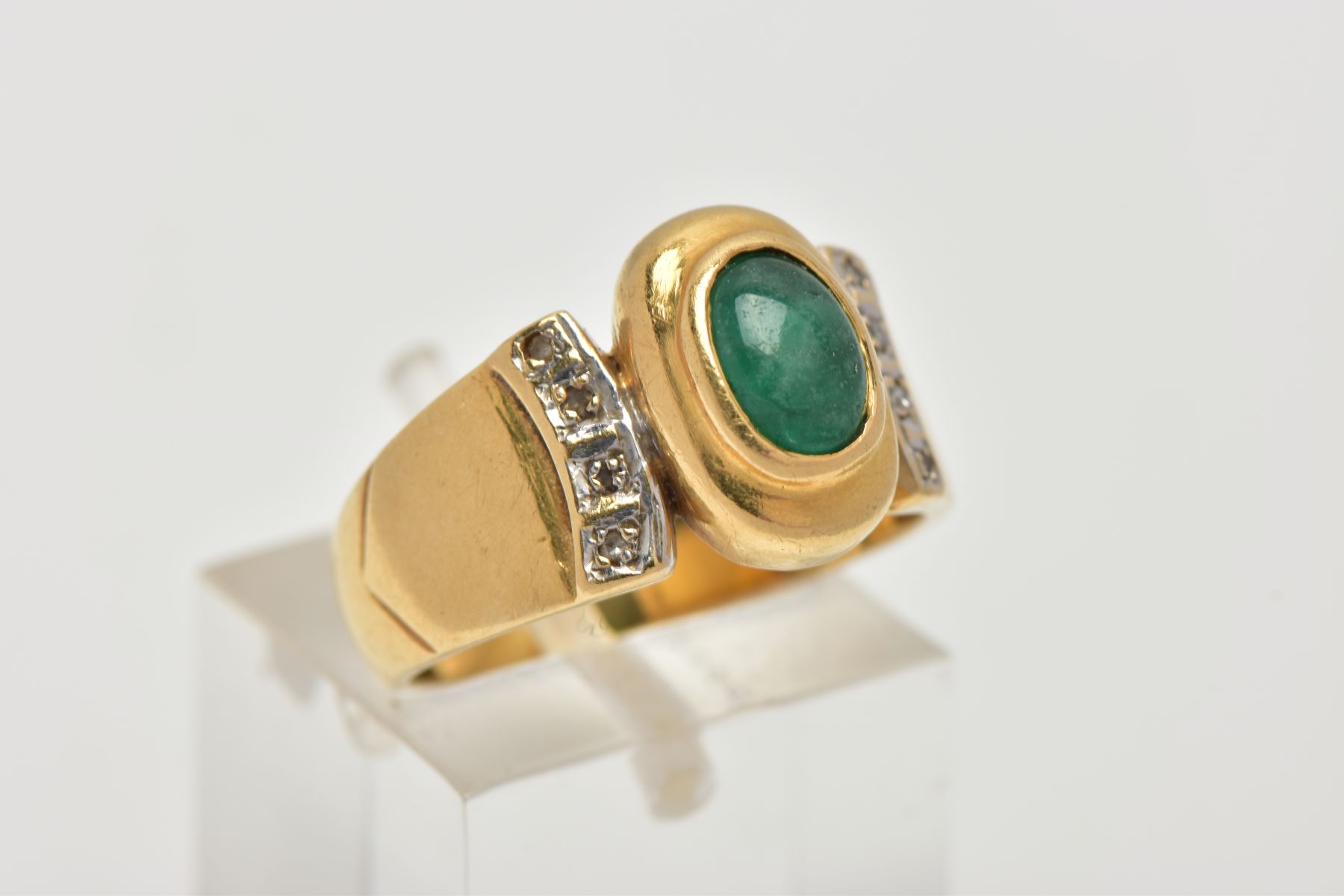 AN 18CT GOLD EMERALD AND DIAMOND RING, an oval cabochon emerald stone, approximate dimensions length - Image 4 of 4