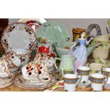 A GROUP OF CERAMICS AND GLASSWARES, to include a Royal Doulton Sweet Poetry HN4113 figurine, a