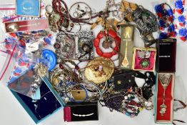 AN ASSORTMENT OF COSTUME JEWELLERY, to include a selection of white metal jewellery items, some