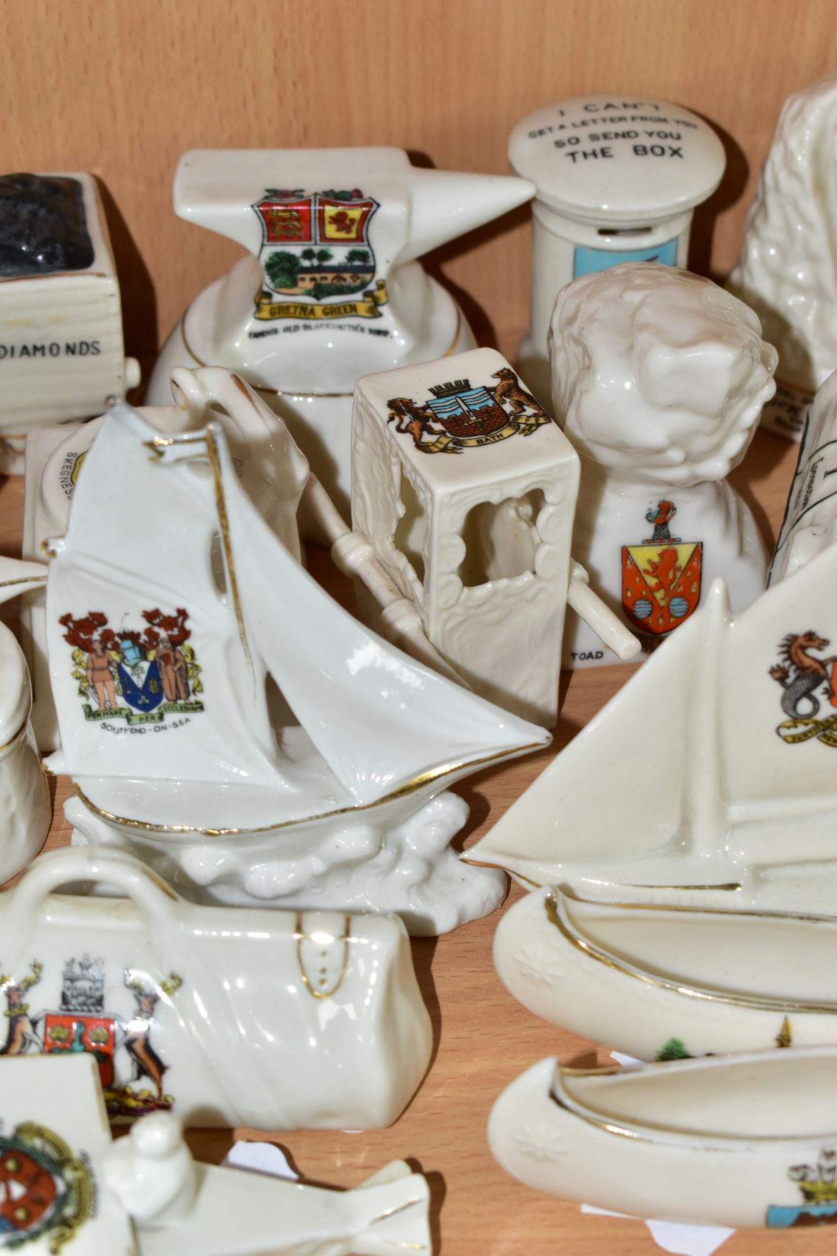 A COLLECTION OF APPROXIMATELY THIRTY FIVE PIECES OF CRESTED CHINA, including a Continental aeroplane - Image 6 of 10