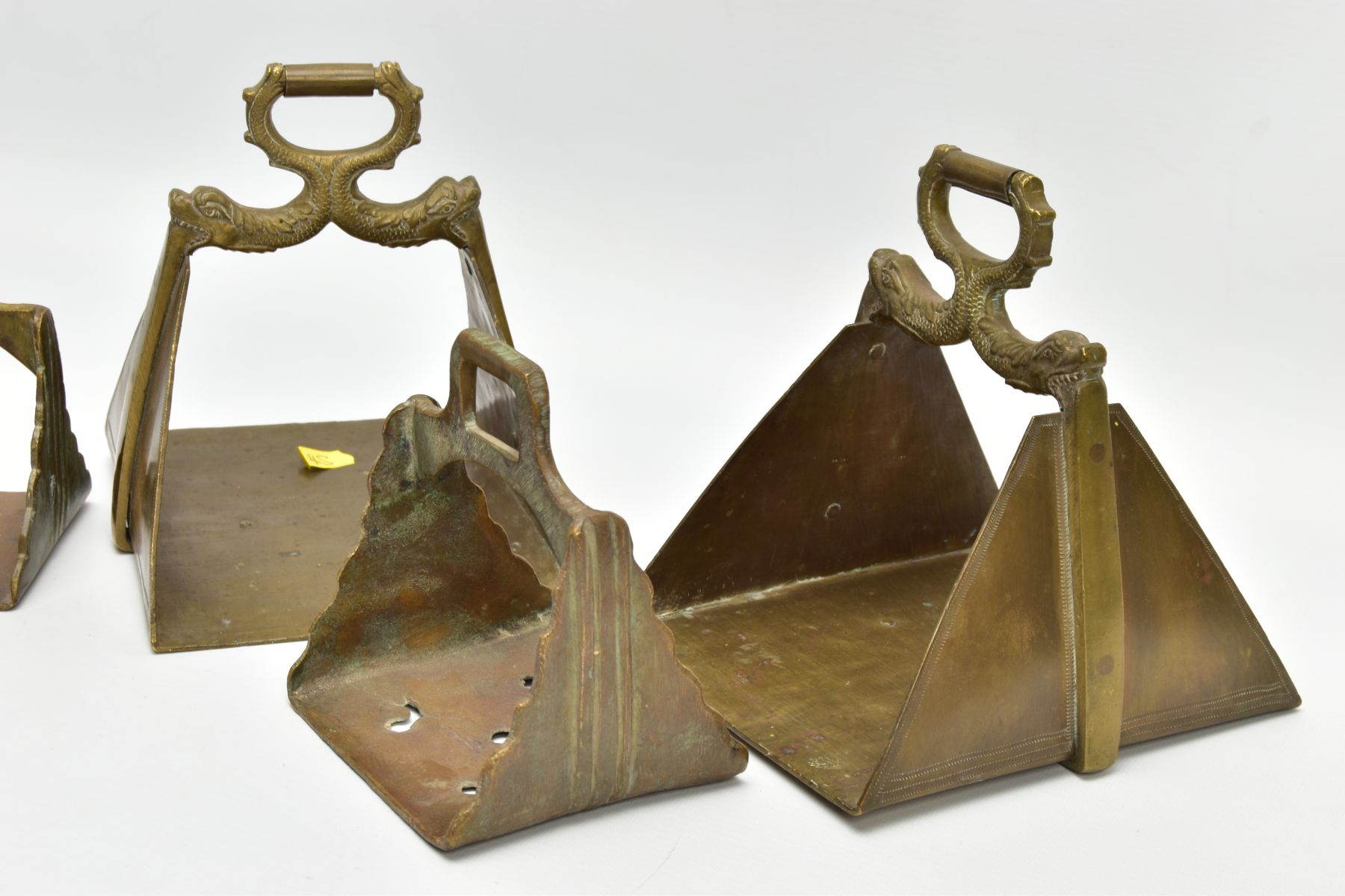 TWO PAIRS OF TURKISH OR OTTOMAN HORSE STIRRUPS POSSIBLE LATE 19 CENTURY, one pair larger which has - Image 4 of 5