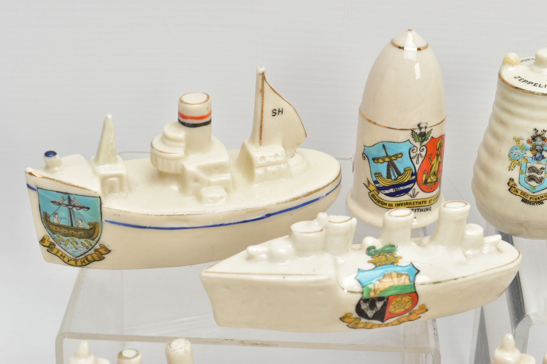 A COLLECTION OF WORD WAR I CRESTED CHINA, manufactured by Carlton, Swan, Willow, Victoria, - Image 3 of 14