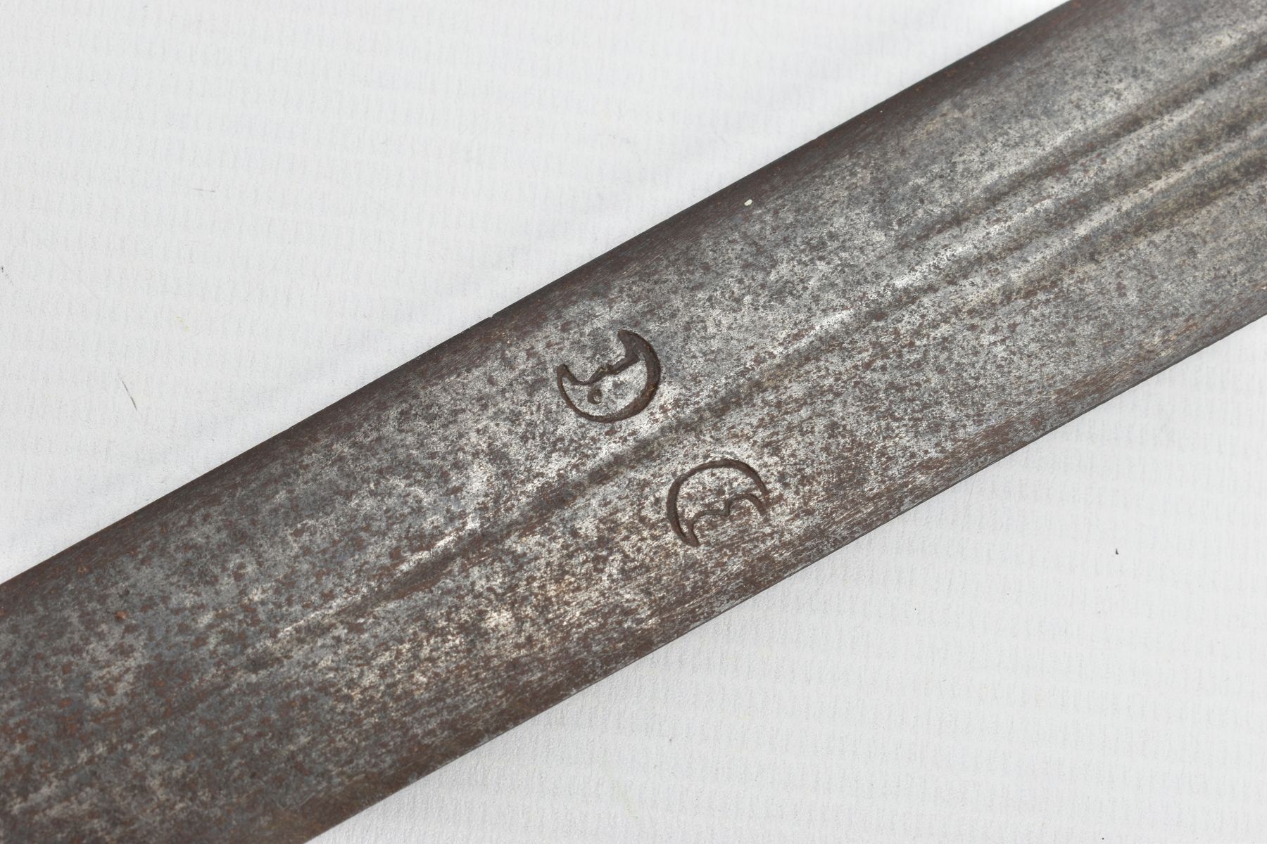 A MEDIEVAL STYLE SWORD, POSSIBLY EUROPEAN IN MANUFACTURE IN THE KASKARAS STYLE, the blade is - Image 12 of 13