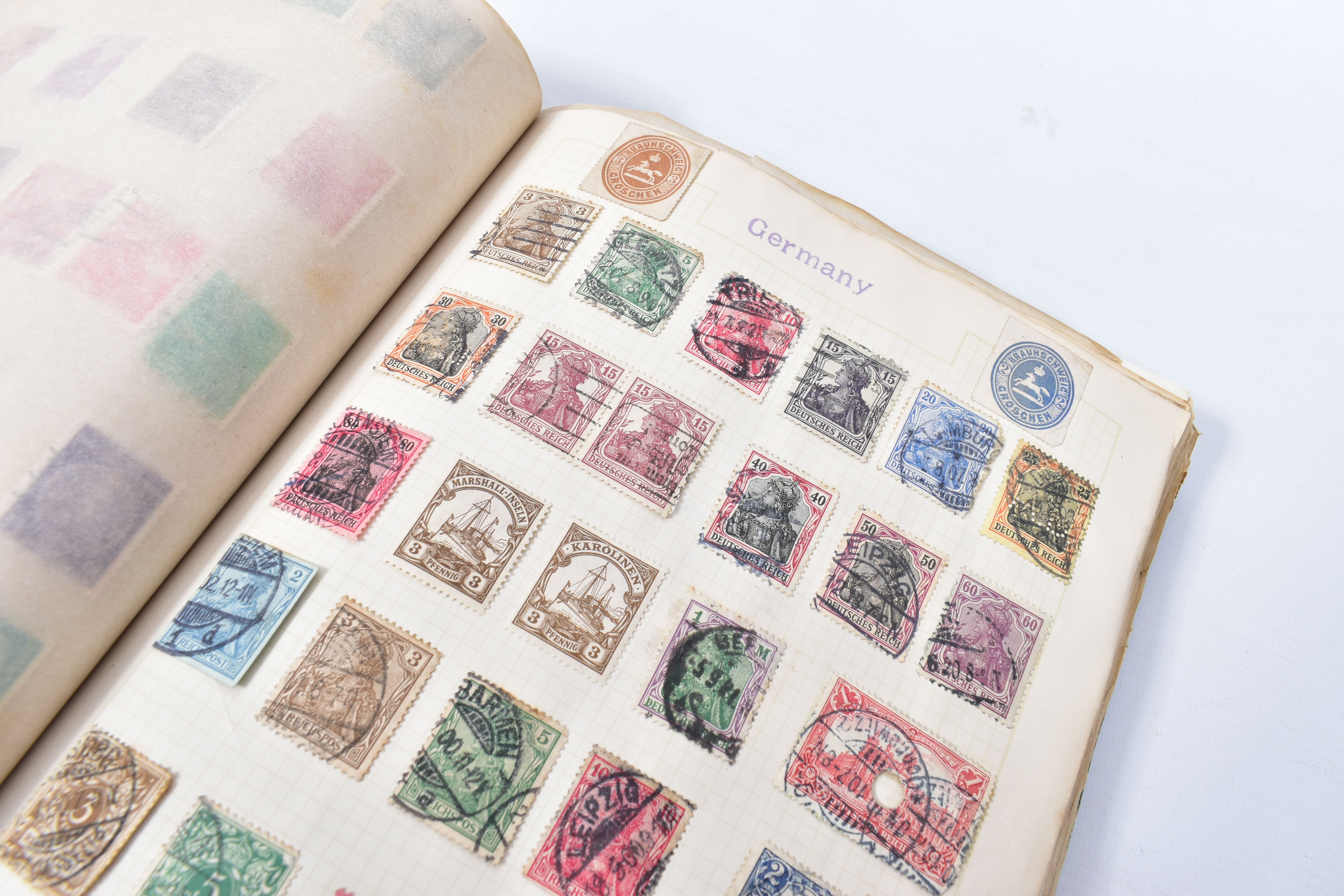 STAMPS WORLDWIDE COLLECTION IN LOOSE LEAF ALBUM, mainly QV to mid 20th Century, well filled - Image 2 of 8