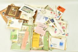 COLLECTION OF STAMPS IN PACKETS AND LOOSE IN BOX, we note note unopened 1986 football packs with