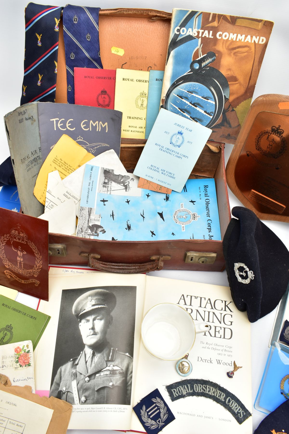 A SMALL SUITCASE CONTAINING AN ARCHIVE OF ROYAL OBSERVER CORPS ITEMS, attributed to Obs R.FOLLOWS - Image 4 of 9