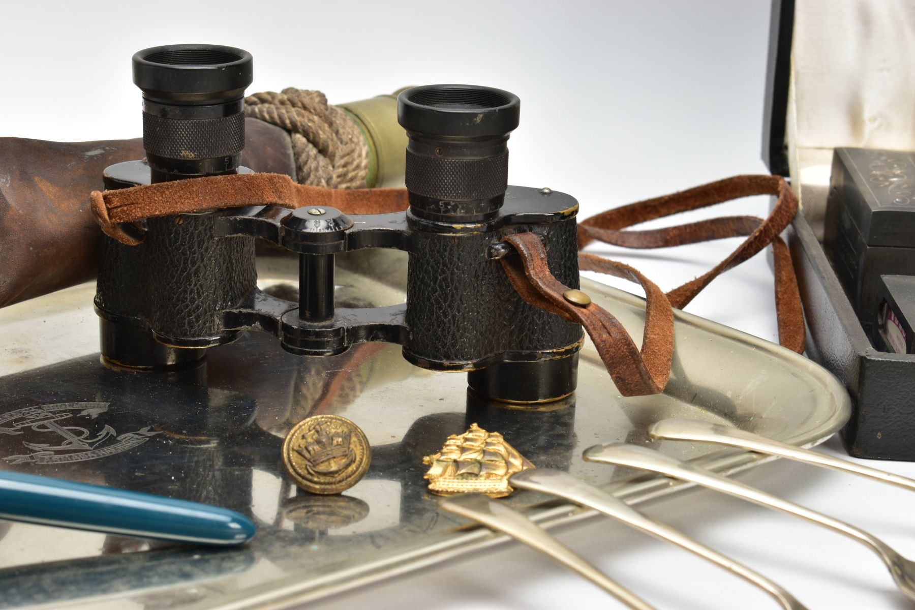 AN ACCUMULATION OF MERCHANT NAVY ITEMS, as follows, large Mappin and Webb Tray with Anchor logo in - Image 3 of 12