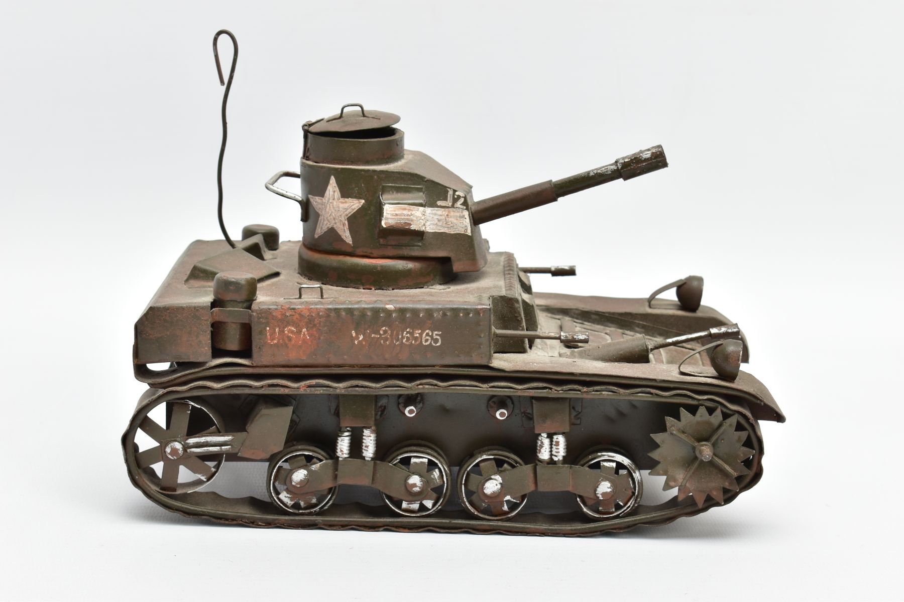 A SCRATCH HANDBUILT METAL MODEL, of a WWII period US Tank, in the style of an M3 Stuart tank, the - Image 3 of 7