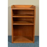 A LATE 20TH CENTURY OAK MOUSEMAN BEDSIDE BOOKCASE BY ROBERT THOMPSON OF KILBURN, with a raised