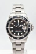A STAINLESS STEEL ROLEX OYSTER 'SINGLE RED' SUBMARINER WRISTWATCH, reference 1680, circa 1970,
