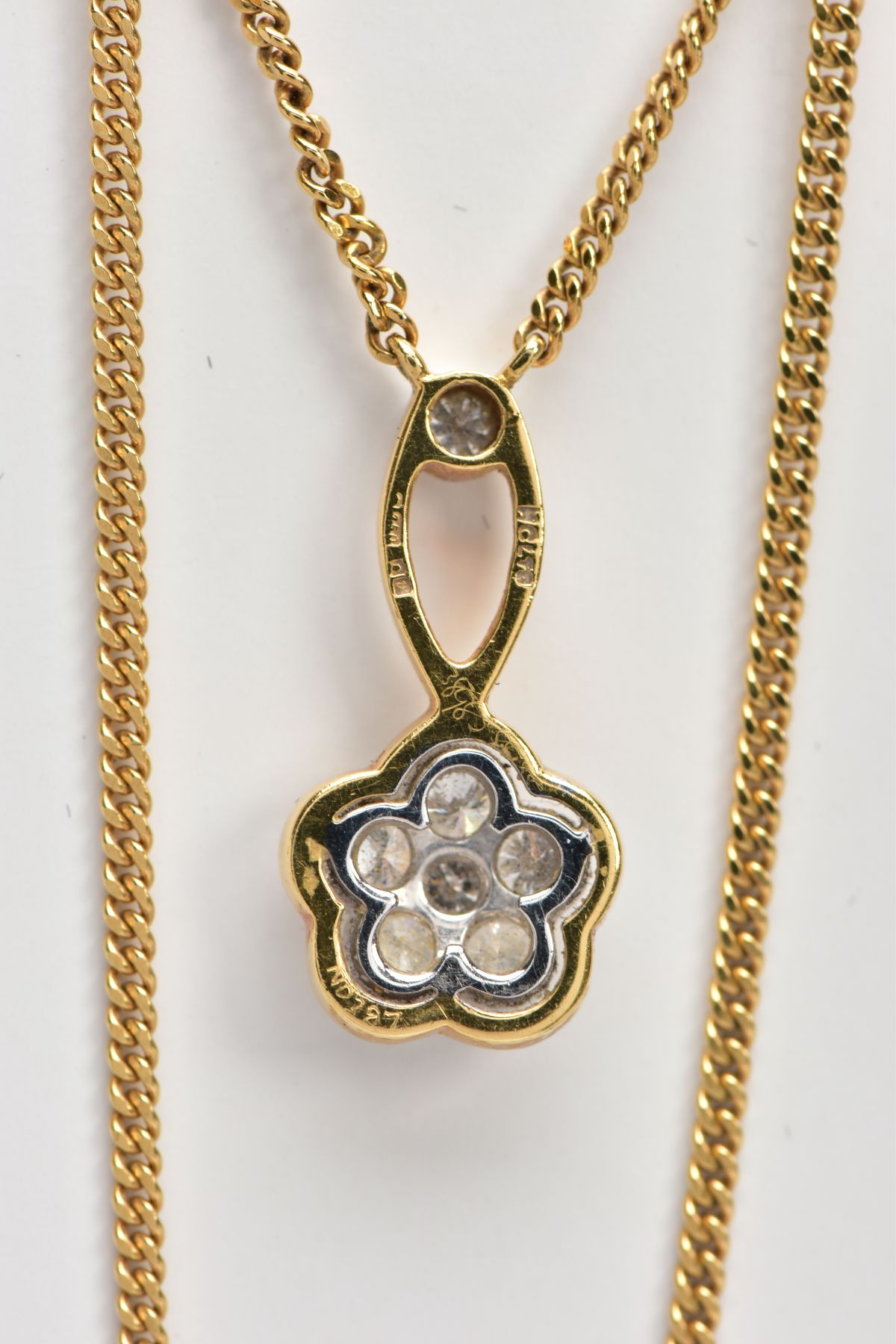 A MODERN 18CT GOLD DIAMOND CLUSTER DROP PENDANT AND CHAIN, a round flower cluster of brilliant cut - Image 5 of 6