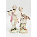 A NEAR PAIR OF LATE 18TH / EARLY 19TH CENTURY DERBY FIGURES OF MUSICIANS, comprising a boy playing a