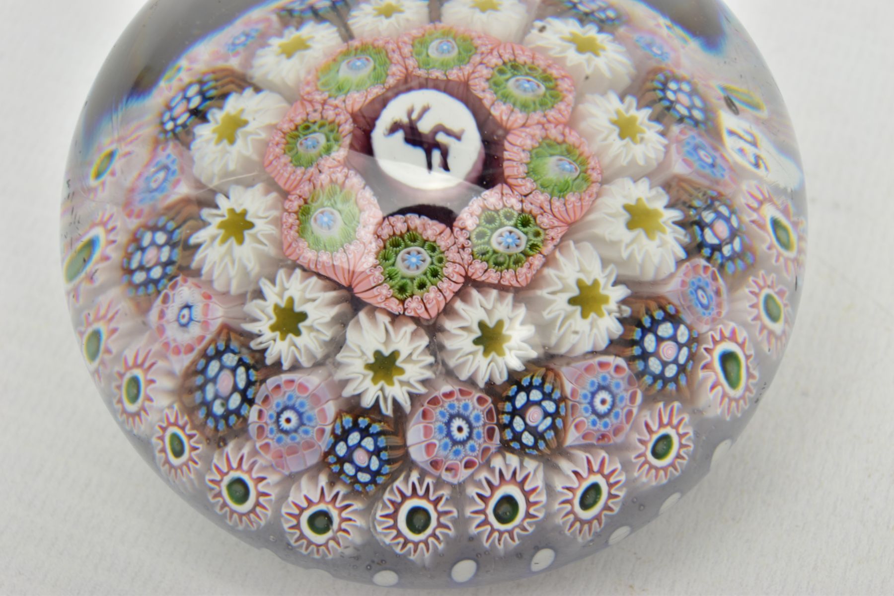 A 19TH CENTURY ST. LOUIS CONCENTRIC MILLEFIORI PAPERWEIGHT, centre dancing devil cane surrounded - Image 10 of 14