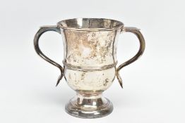 A GEORGE III SILVER TWIN HANDLED PEDESTAL LOVING CUP, S scroll handles, rubbed crest or monogram,