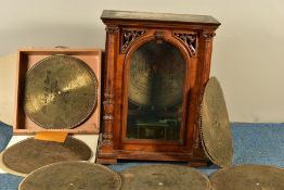 A LATE 19TH CENTURY WALNUT CASED FREESTANDING PENNY IN THE SLOT POLYPHON, the plinth top supported