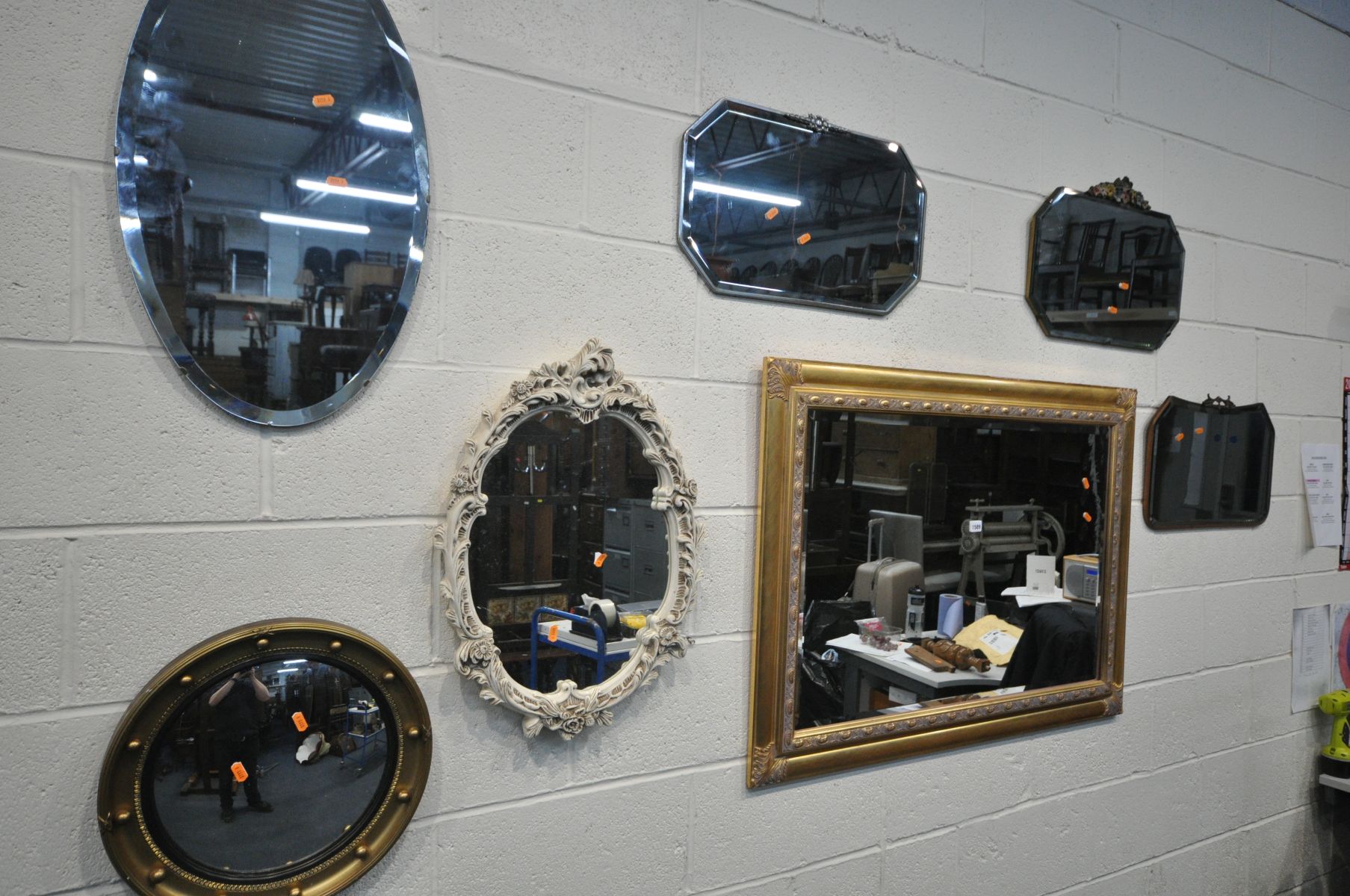 A GILT FRAMED BEVELLED EDGE WALL MIRROR, 109cm x 78cm, a Regency style circular gilt wall mirror, - Image 2 of 5