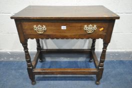 AN 18TH CENTURY STYLE OAK SIDE TABLE, with a single frieze drawer, on turned and block supports