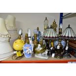 A GROUP OF TABLE LAMPS AND LAMPSHADES, to include seventeen generally late 20th century /
