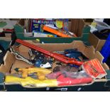 A QUANTITY OF VINTAGE TOYS AND GAMES, to include a quantity of assorted cap and other toy guns