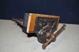 A RECORD No 52 1/2 WOODWORKING VICE with quick release