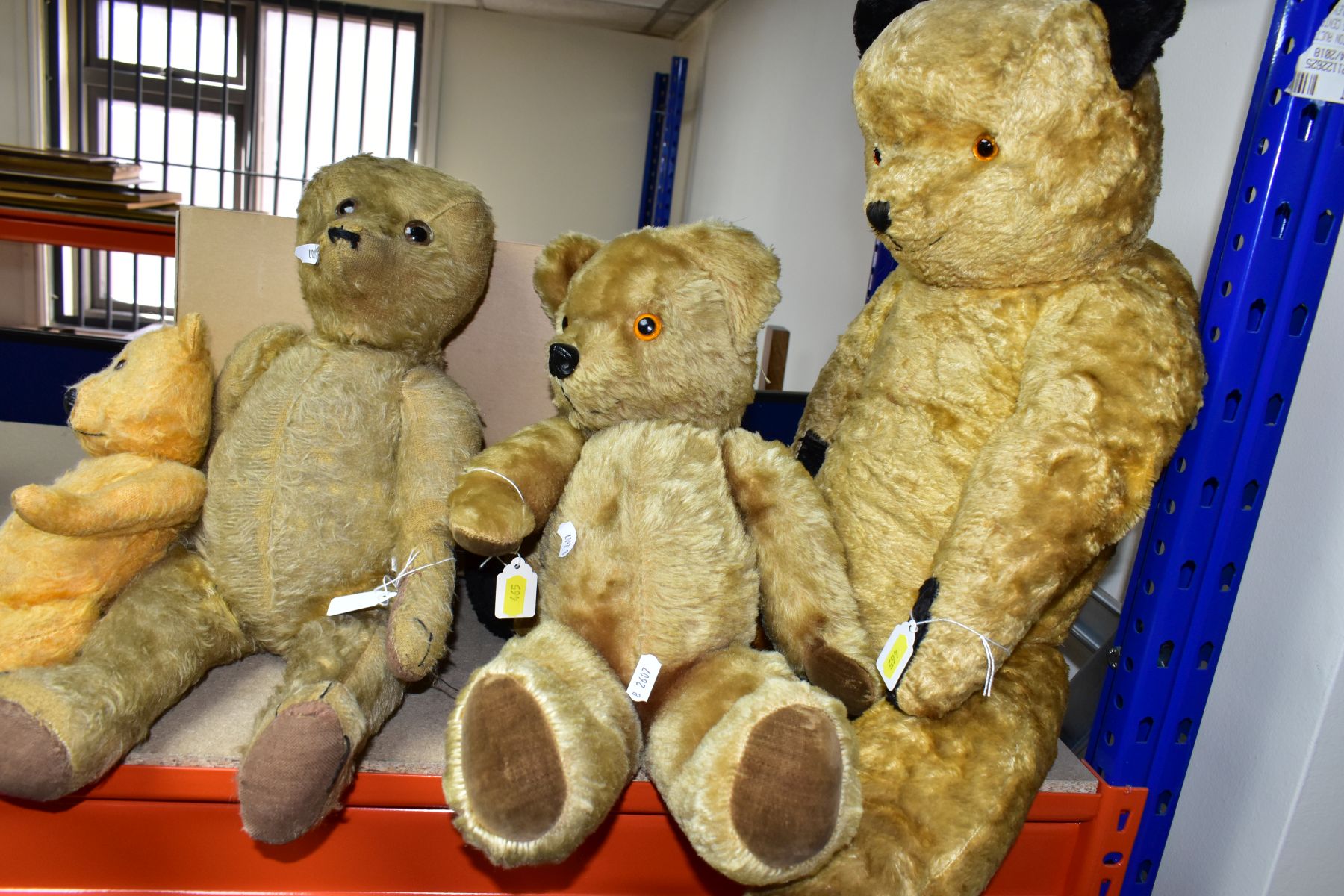 FOUR TEDDY BEARS, comprising a 33cm fully jointed vintage bear with plastic eyes and nose, rexine - Image 5 of 5