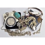 A BAG OF ASSORTED JEWELLERY, to include a silver hinged bangle, hallmarked London, a carved scarab