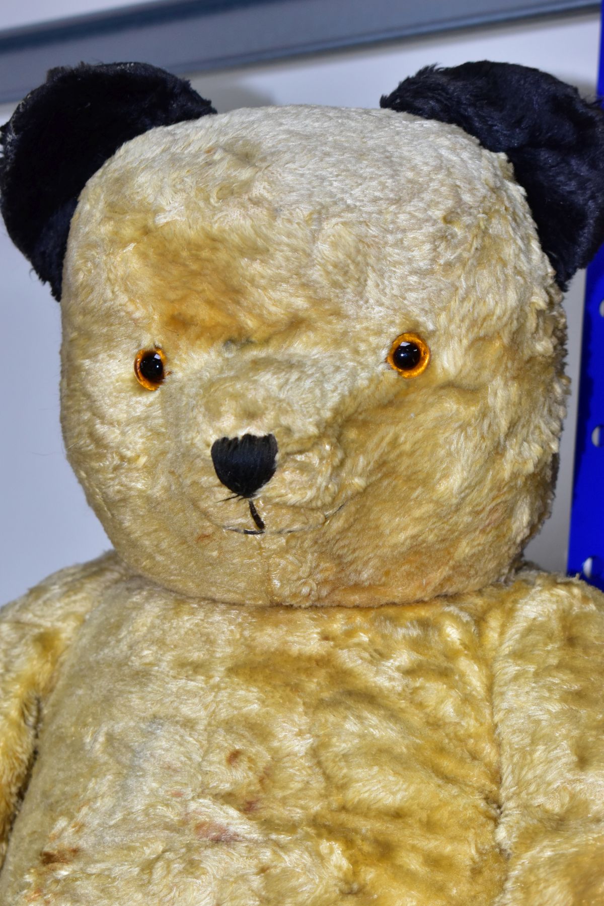 FOUR TEDDY BEARS, comprising a 33cm fully jointed vintage bear with plastic eyes and nose, rexine - Image 2 of 5