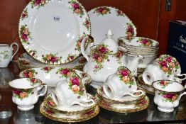 A ROYAL ALBERT OLD COUNTRY ROSES PART DINNER SERVICE, comprising six dinner plates (all firsts), six