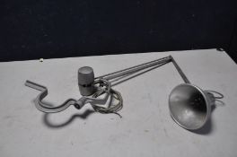 A VINTAGE WEIGHTED INDUSTRIAL LAMP with three articulated joints (untested due to no plug or bulb)