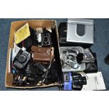 A BOX AND LOOSE PHOTOGRAPHIC EQUIPMENT AND PORTABLE DVD PLAYER, to include a Maxim 7'' TFT TV/