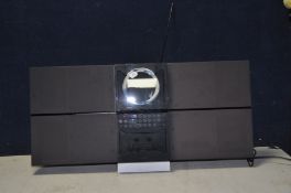 A BANG AND OLUFSON BEOSOUND CENTURY mini hi-fi cd/radio/cassette model No 2652 CD and tape not