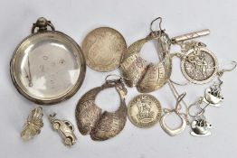 A BAG OF ASSORTED SILVER AND WHITE METAL ITEMS, to include a silver open face pocket watch case,