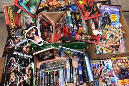 A COLLECTION OF STAR WARS BOOKS, MAGAZINES AND COLLECTABLES, books include assorted novelisations,