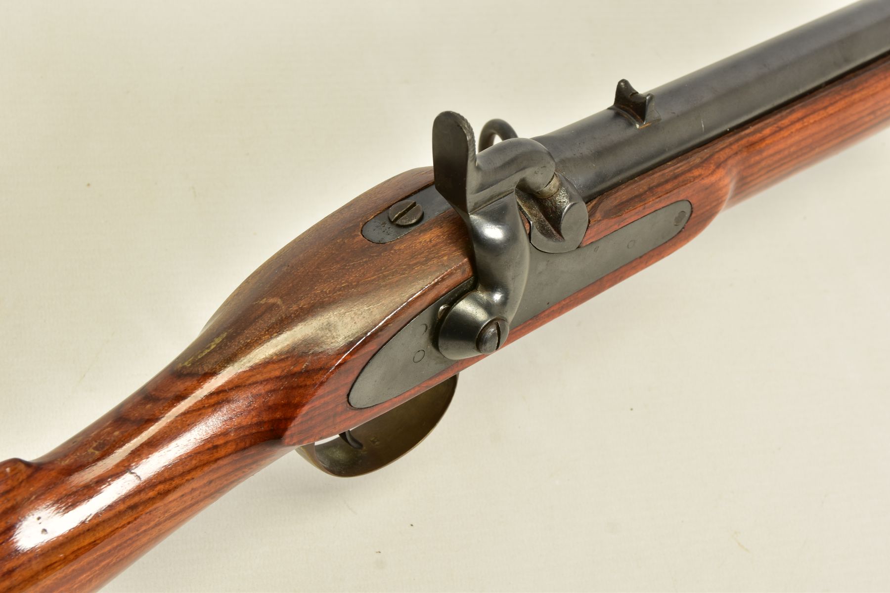 AN ANTIQUE SMOOTH BORE PERCUSSION CARBINE, fitted with a 21'' barrel in approximately 14 bore, it is - Image 11 of 16