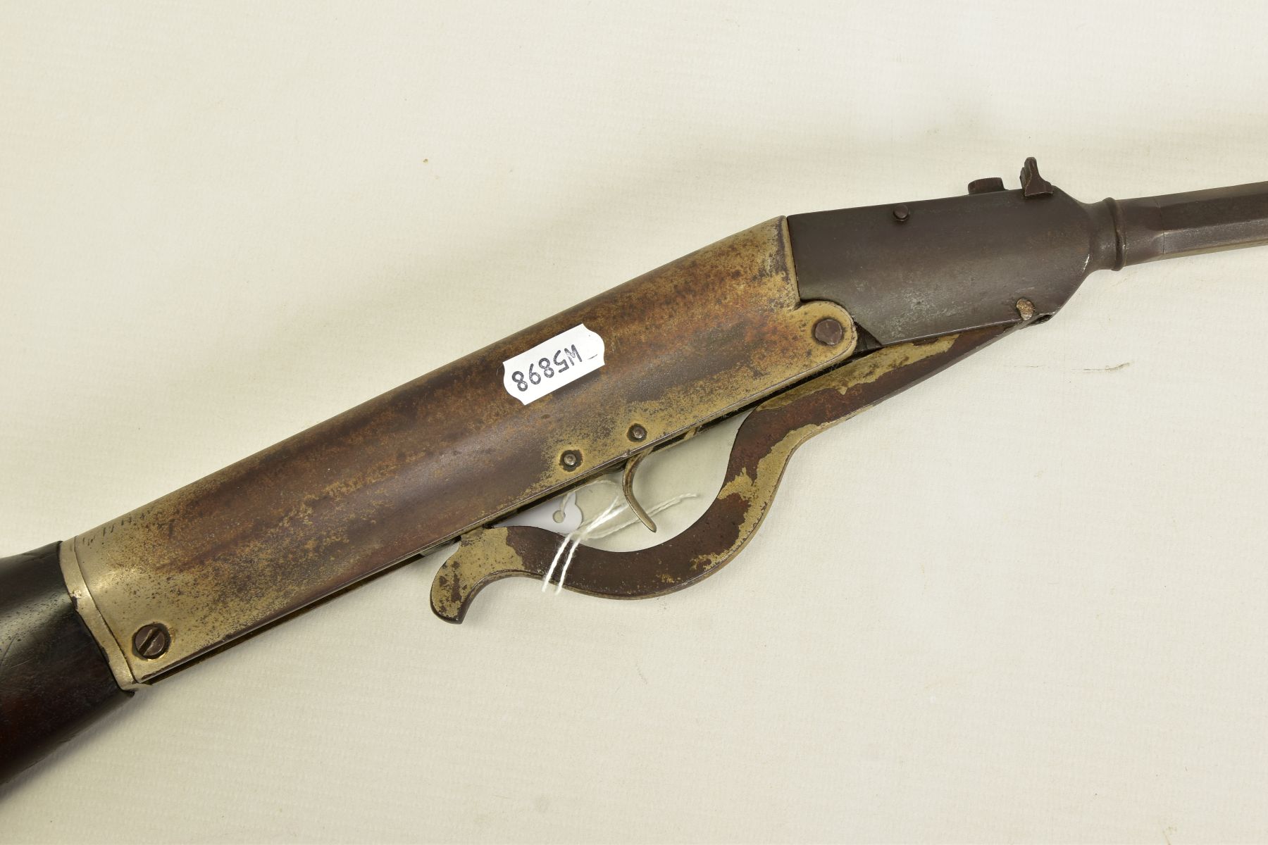 A .177'' GEM AIR RIFLE, serial number 78776 marked ‘Made Abroad’, it is fitted with an 18¾'' - Image 3 of 17