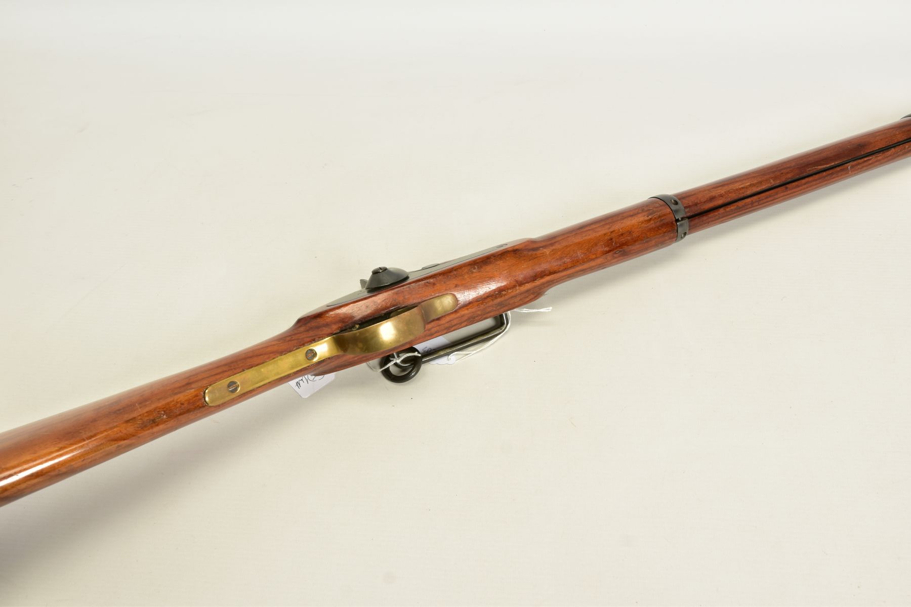 AN ANTIQUE SMOOTH BORE PERCUSSION CARBINE, fitted with a 21'' barrel in approximately 14 bore, it is - Image 7 of 16