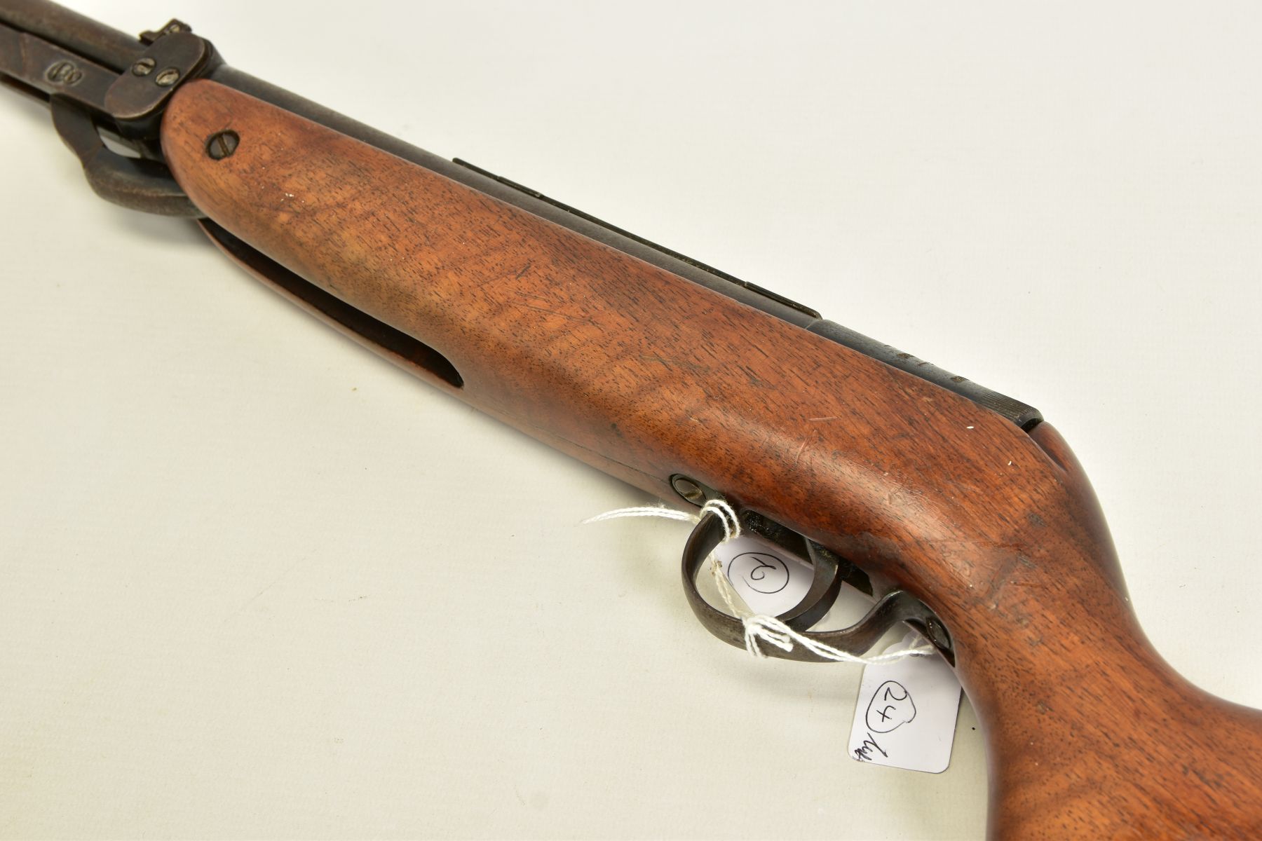 A .22'' WEBLEY & SCOTT MK III AIR RIFLE, serial number 46382 series 4, the locking plunger is - Image 26 of 26