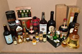 ALCOHOL, a collection of Whisky, Ale and Liqueur to include 1 x GLENFIDDICH Pure Malt Scotch